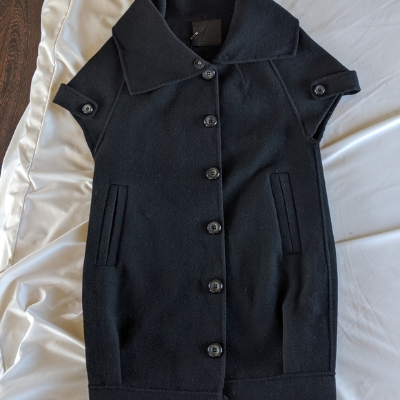 Huang Shu Chi runway wool coat $460 - Picture 7 of 7